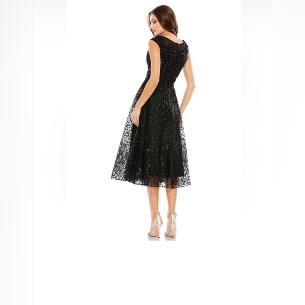 ✔️ MAC DUGGAL - Black Cap Sleeve Embellished A Line Dress - Picture 2 of 12